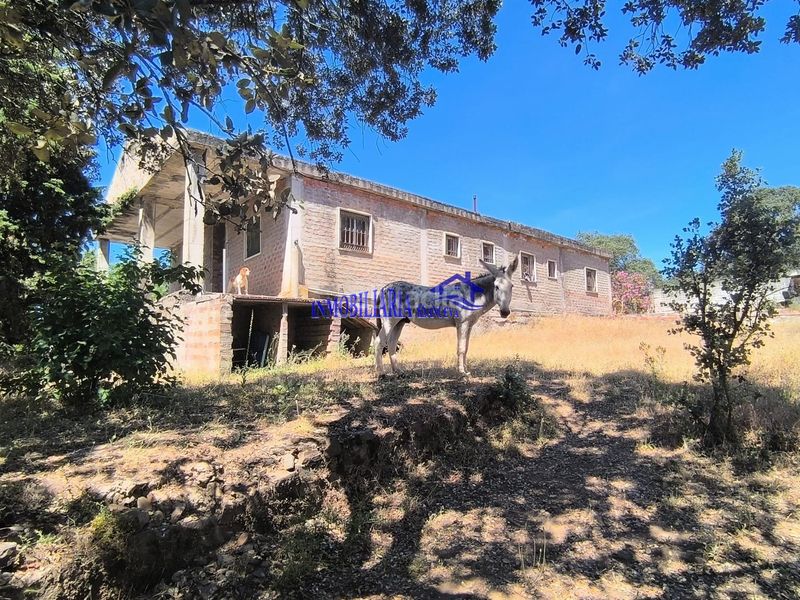 Foto b3608eb7-0714-459e-93f2-f935d16a7a48. Chalet córdobachalet en Obejo