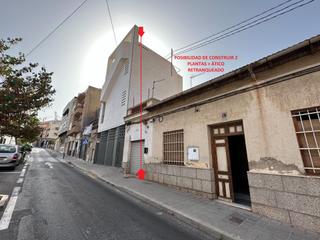 Terrain résidentiel à Carrer rafael escolano 42. Todos tus sueños caben en este terreno!