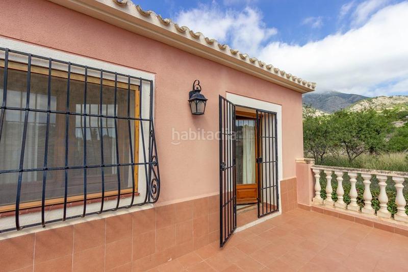 Foto b1faff06-c074-4ca8-991d-4b6b71d8af13. Chalet dans calle horta de la sega 18-19 dans Finestrat pueblo Finestrat