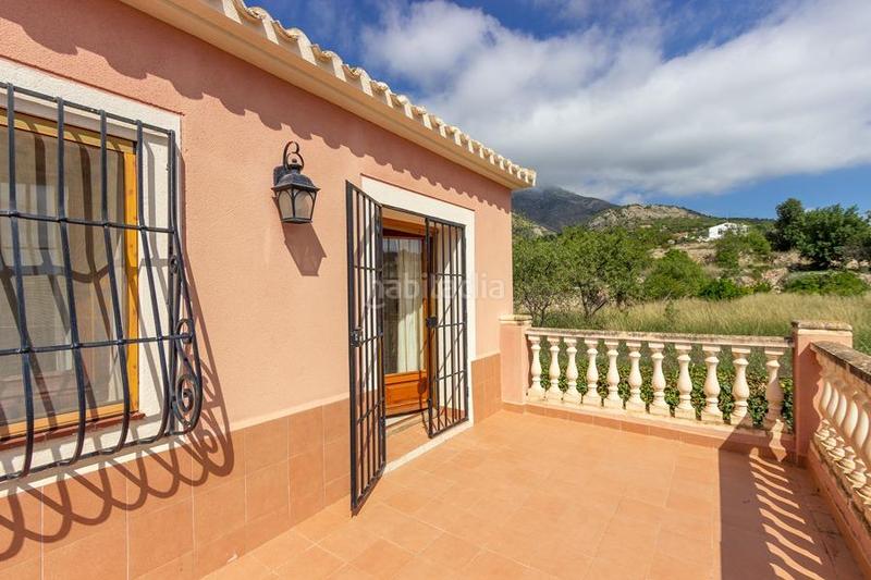 Foto b78a47c1-c644-4373-9732-78d9dc191c85. Chalet dans calle horta de la sega 18-19 dans Finestrat pueblo Finestrat