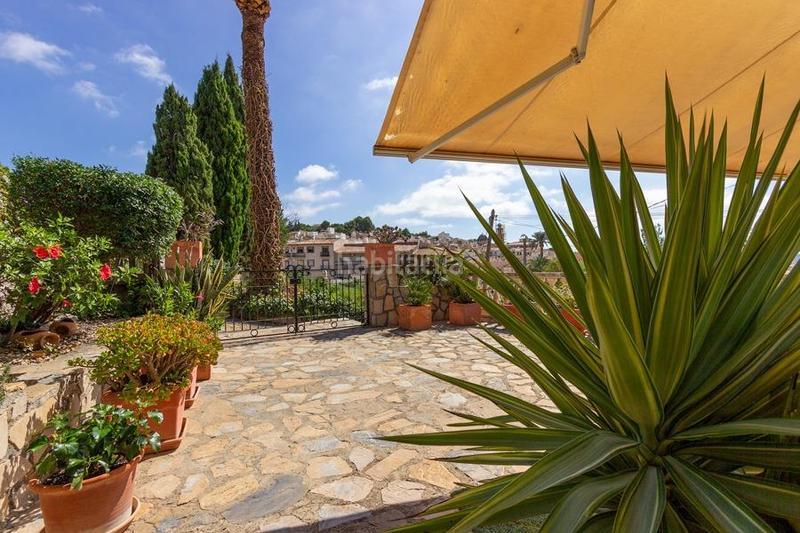 Foto f8a9ba9c-2b70-48cb-a1b4-7cdca50f7759. Chalet dans calle horta de la sega 18-19 dans Finestrat pueblo Finestrat