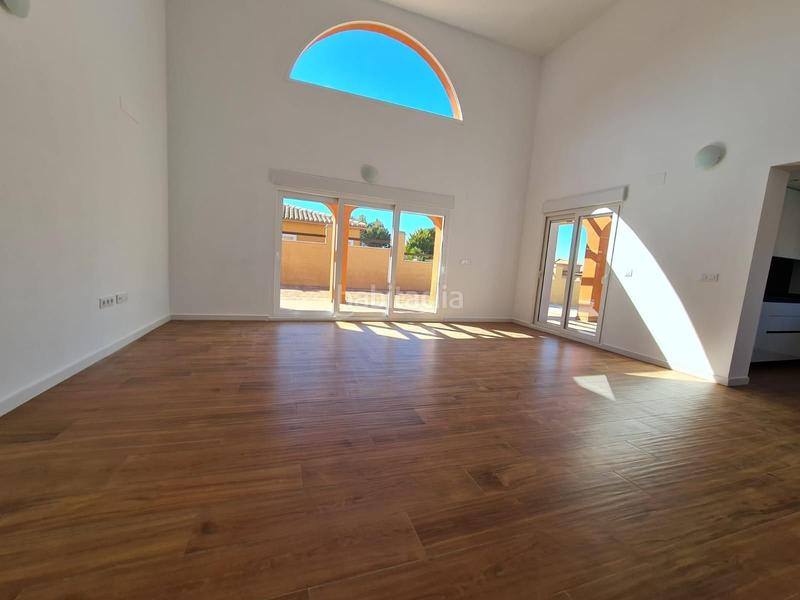 Foto 92f73354-28e7-4d2f-a919-719ad09f7c13. Xalet amb aparcament piscina a Busot