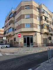 Locale commerciale in Calle MORAIRA 2