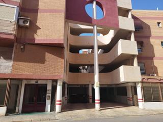 Autoparkplatz in Agua Amarga - Urbanova. Amplia plaza de garaje en san gabriel