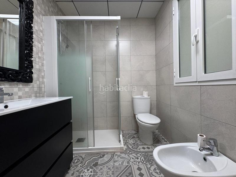 Foto 8d5fb79b-8679-4e72-8ab7-23848c4f2624. Rent flat in Barrio del Centro Alicante