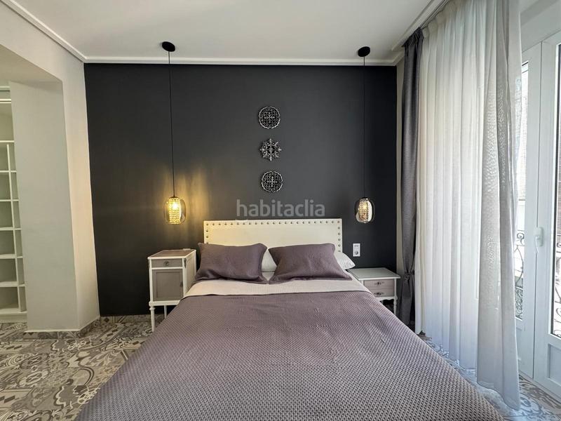 Foto d6a35f79-cc5c-421b-9b00-d4cb0b84849c. Rent flat in Barrio del Centro Alicante