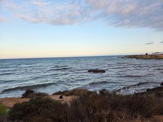 Location Appartement à Cabo de las Huertas. Se alquila bajo para larga temporada frente al mar en el campell