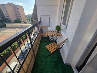 Location Appartement  Calle de la vega. Se alquila vivienda para larga temporada en el barrio de babel