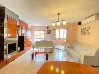 Pis a Calle del porvenir del obrero 1. Amplia vivienda en venta en el barrio de san gabriel  4 habitaci
