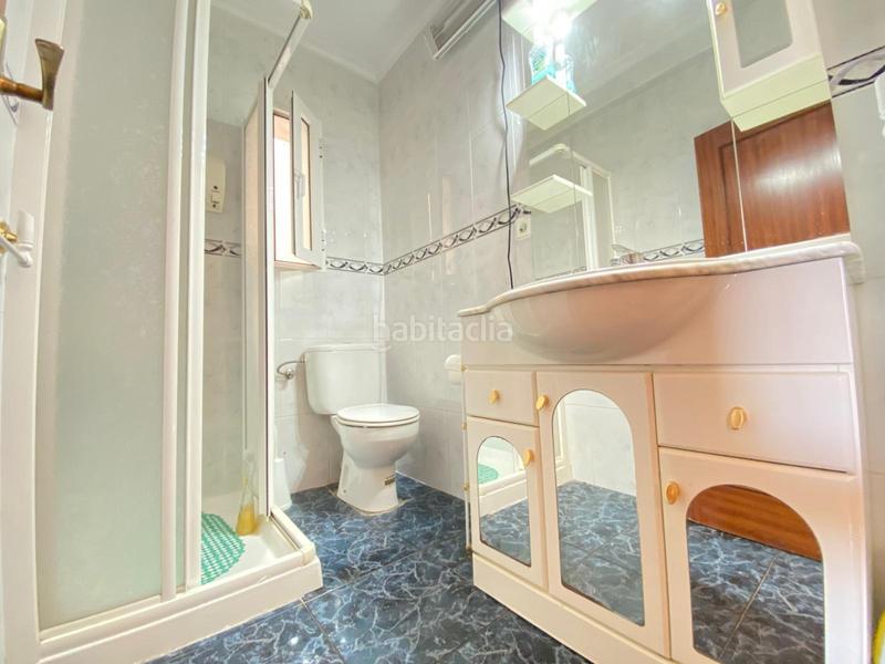 Foto 1d7e4bca-998e-44fc-99bd-a42f156e587b. Pis a calle de alcolecha 9 a Nou Alacant Alicante