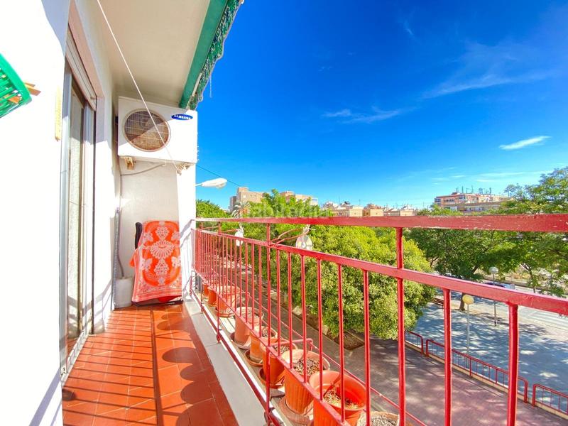 Foto 9c20f91e-f506-4c4d-b247-25686509bfc0. Pis a calle de alcolecha 9 a Nou Alacant Alicante