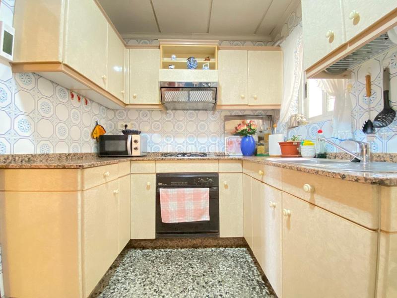 Foto b00bc333-478a-42a6-93d3-7bd523c82f5c. Pis a calle de alcolecha 9 a Nou Alacant Alicante