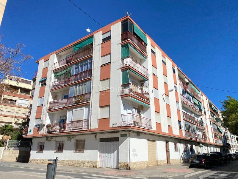 Foto b408b86c-dfa4-42e5-a5ae-574441ab7343. Pis a calle de alcolecha 9 a Nou Alacant Alicante