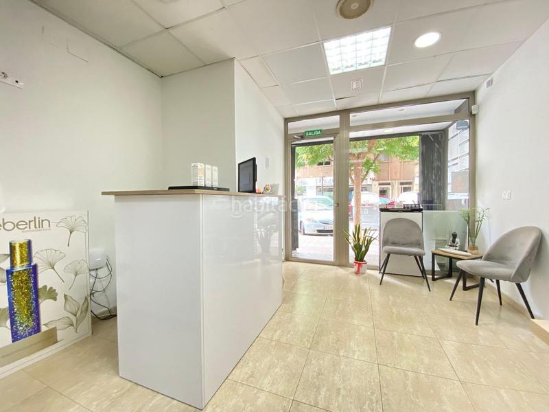 Foto 44595dd2-a333-4629-aa3a-7a69814f7433. Lloguer local comercial a calle de garcía andreu 13 a Alicante