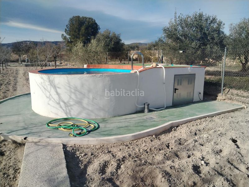 Foto d4a79fb5-42cf-4d4f-8019-3320da875af8. Finca rústica a partida de Castalla a saix a Castalla