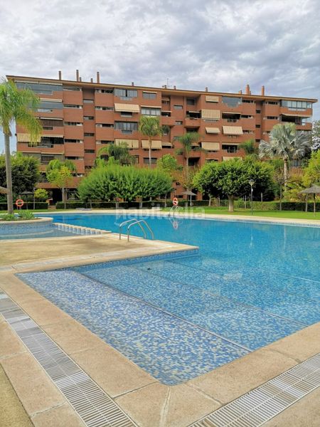Foto 86bb49ba-8d97-4a85-91b7-80eb3319fef5. Dúplex amb calefacció aparcament piscina a Vistahermosa Alicante