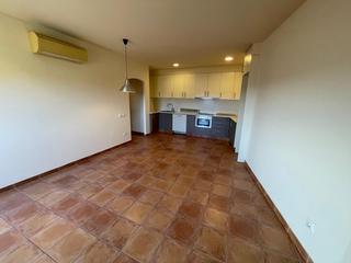 Flat in Piverd-Vila-Seca-Bruguerol. Piso cntrico seminuevo muy acogedor