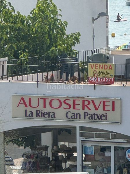 Foto bfdfa84b-02aa-4e48-940f-bb6773c67aea. Edificio in Tamariu