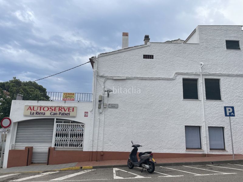 Foto ebfcf1b5-763d-4e99-b08b-b8ea74e23095. Edificio in Tamariu