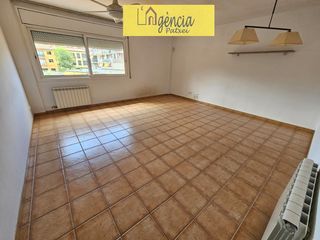 Flat in Piverd-Vila-Seca-Bruguerol. Se vende amplio piso de 120 m en la zona pi verd de palafrugell