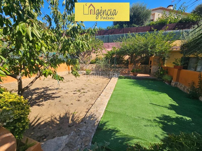 Foto b23e27cb-d8fe-4224-b692-0ad8ec283a1a. Casa adossada amb calefacció aparcament a La Punxa Palafrugell