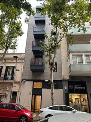 Pis  Calle de portbou. Piso de obra nueva en sants-badal