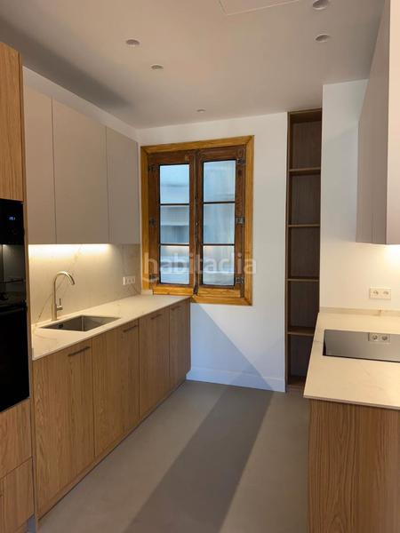 Foto 53deac98-0930-40aa-8303-8d17d0915ffa. Etagenwohnung mit heizung in Sant Antoni Barcelona