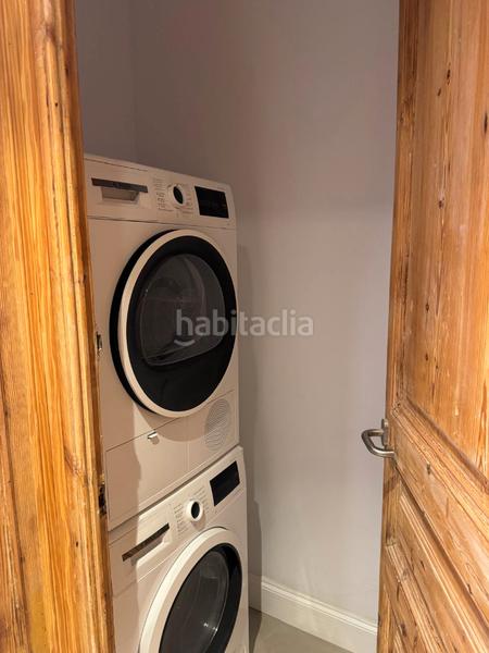 Foto f7b5a272-1206-47b3-8565-e9de0dea4d5f. Etagenwohnung mit heizung in Sant Antoni Barcelona