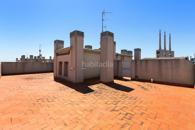 Foto cbc6dfa7-0639-4cf8-b619-54114d7a5325. Àtic amb calefacció aparcament piscina a Port Badalona