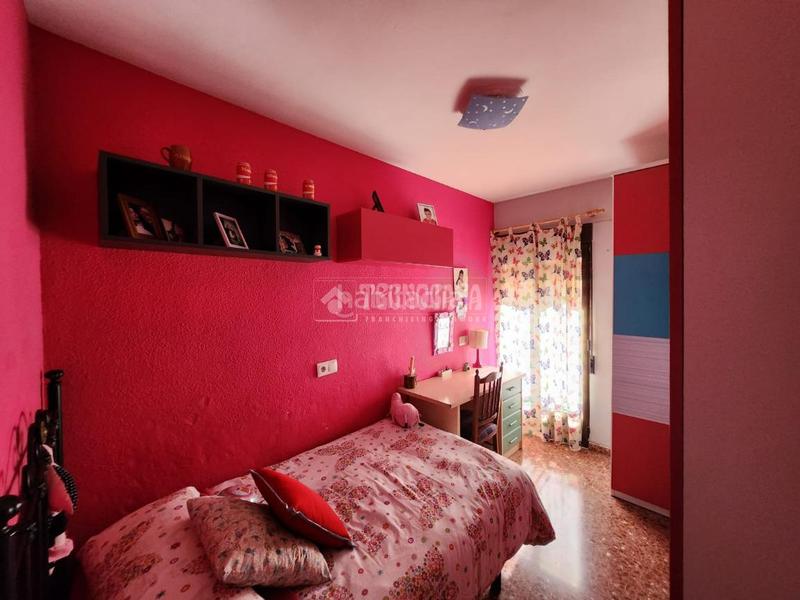 Foto 7f3899c6-b401-43bc-8f59-3ba2fc23c1b9. Piso  en venta en Ctra. Circunvalación - La Magdalena Jaén