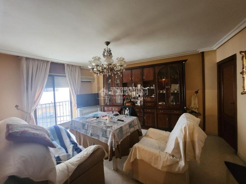 Foto 5e08c02f-f464-46e8-bc7d-7bb984c56034. Appartamento in Ctra. Circunvalación - La Magdalena Jaén