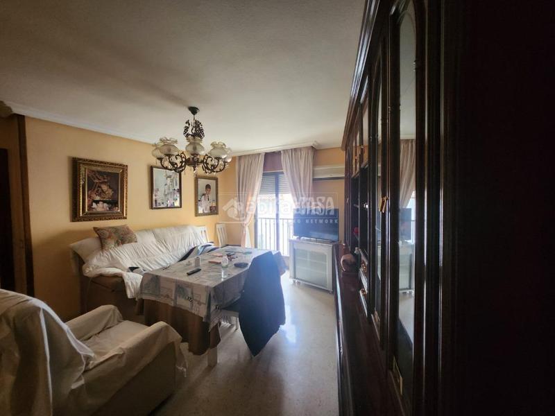 Foto 5ebecd2e-2f31-4b09-a289-1fc8a2c83e99. Appartamento in Ctra. Circunvalación - La Magdalena Jaén