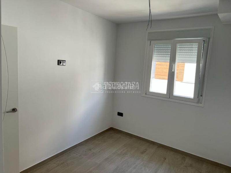 Foto 043bad20-4a3d-40ab-92e7-76856f5f1d25. Casa pareada casa en venta en Jamilena