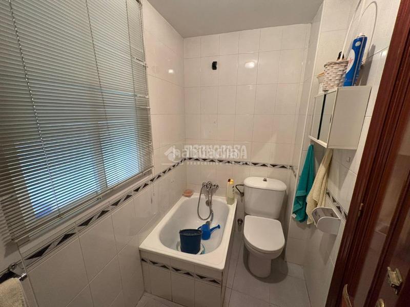 Foto 10aa42c4-3206-4e85-9f40-e6c7bc63ce06. Piso  en venta en Torre del Campo