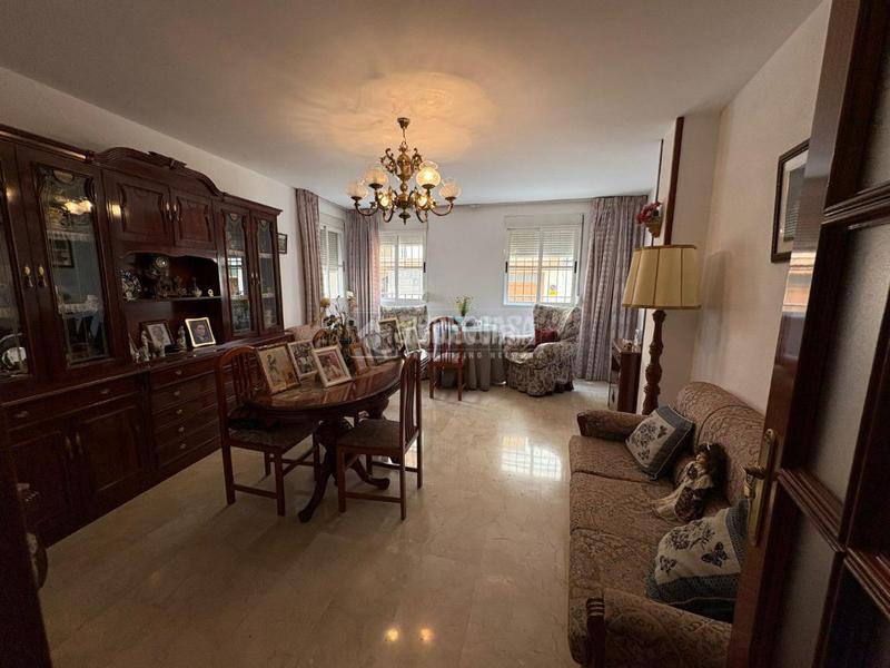 Foto ae60d951-43af-4e74-98f0-9c5a021f1815. Piso  en venta en Torre del Campo