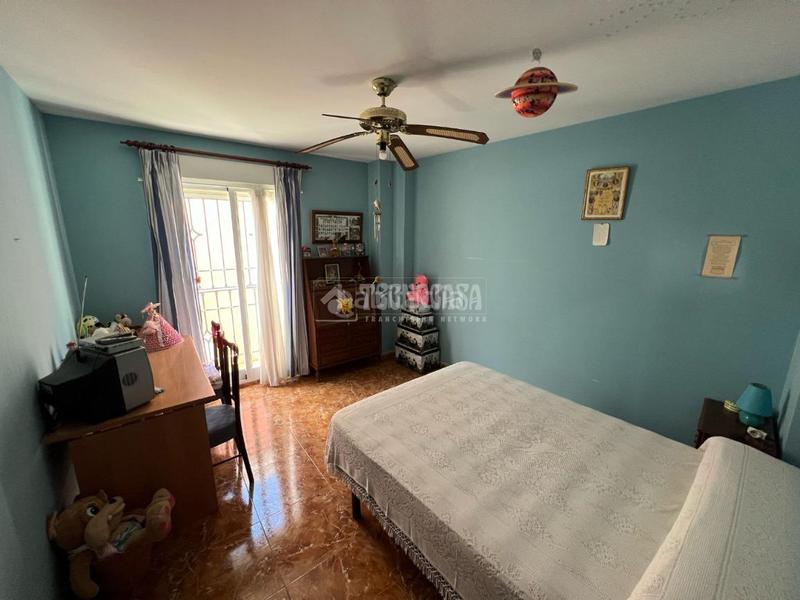 Foto 64d282c1-51e4-4c4e-bbb6-1574e2e7fced. Casa pareada casa en venta en Ctra. Circunvalación - La Magdalena Jaén