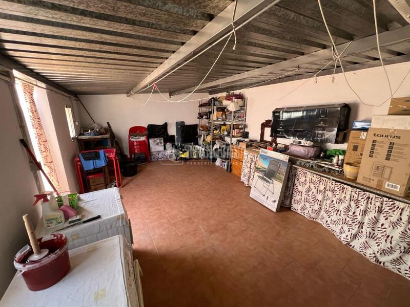 Foto a1679d38-ae3d-4d3a-b76d-ee251983ede3. Casa pareada casa en venta en Ctra. Circunvalación - La Magdalena Jaén