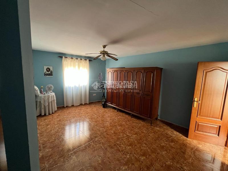 Foto f4b3d545-4ac6-41af-8fd7-9ef5f26a94a7. Casa pareada casa en venta en Ctra. Circunvalación - La Magdalena Jaén
