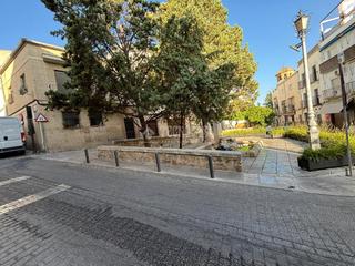 Doppelhaus in Ctra. Circunvalación - La Magdalena. Casa en venta en jaén