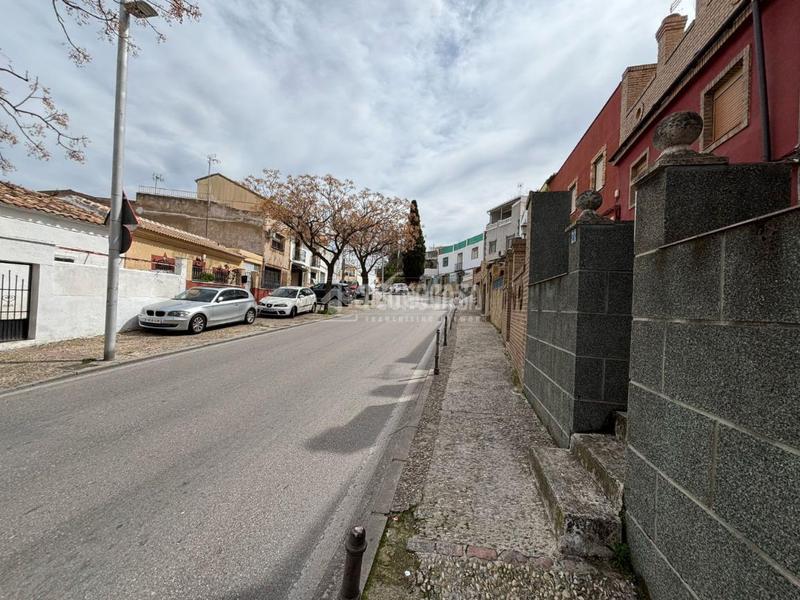 Foto 8e2edbe9-7950-4b12-8345-7175c66e21b9. Casa bifamiliare in Ctra. Circunvalación - La Magdalena Jaén