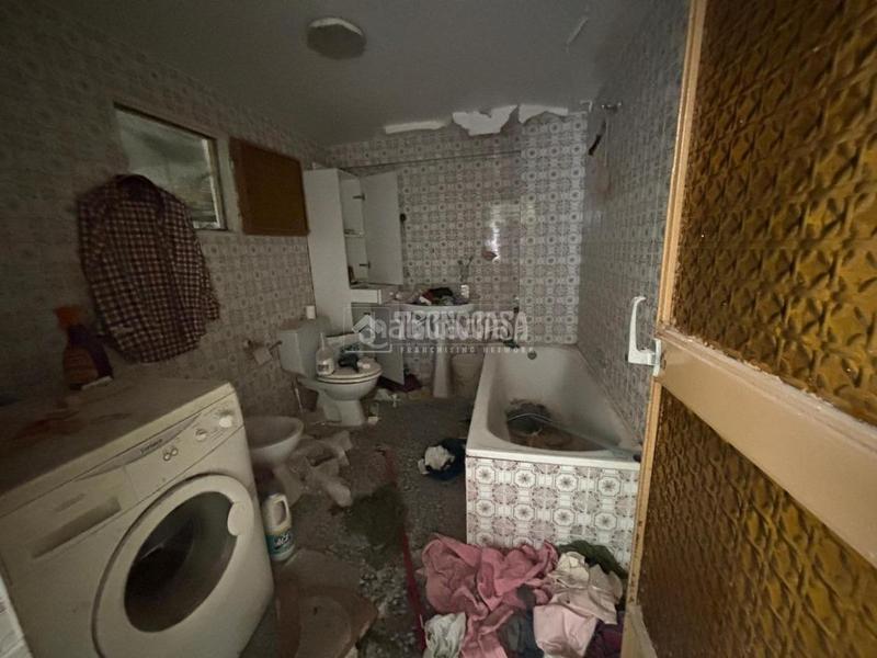 Foto 98c3dbb9-be0e-497b-b8c3-b4dacd3590bf. Casa bifamiliare in Ctra. Circunvalación - La Magdalena Jaén