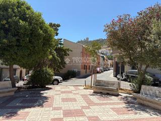 Appartamento in Santa Isabel. Piso en venta en jaén