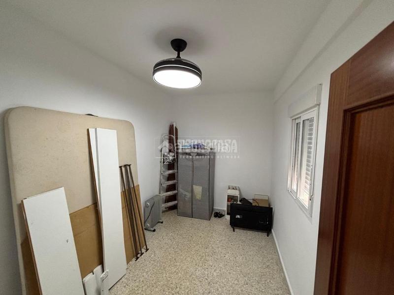 Foto f8f8020b-7f5a-4dc3-ace8-3bd522425772. Appartamento in Ctra. Circunvalación - La Magdalena Jaén
