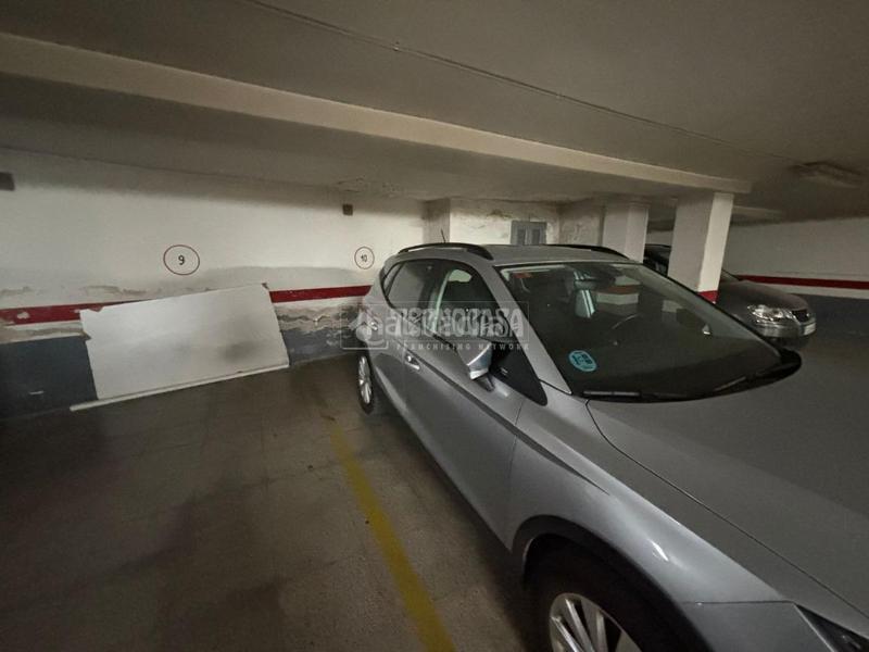 Foto 53418880-a283-4cf2-9cda-aeafb8f219be. Flat with parking in Ctra. Circunvalación - La Magdalena Jaén