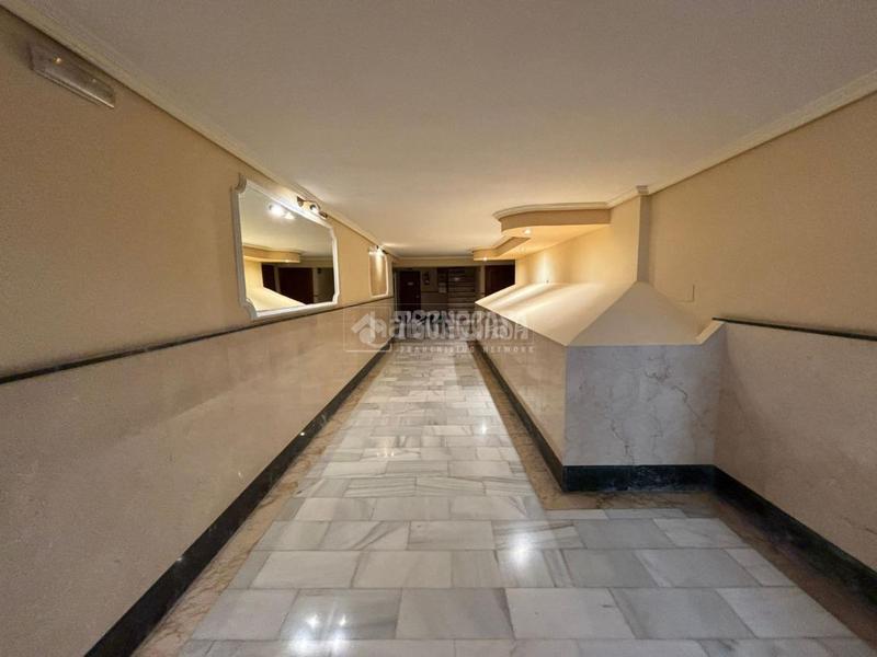 Foto 72d1f79d-576c-415a-82cb-49a0e8a43540. Flat with parking in Ctra. Circunvalación - La Magdalena Jaén