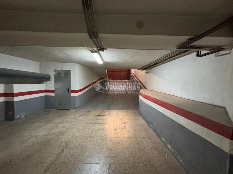 Foto bb2220e1-cd36-4c56-aa2a-7406e9cbf5f3. Flat with parking in Ctra. Circunvalación - La Magdalena Jaén