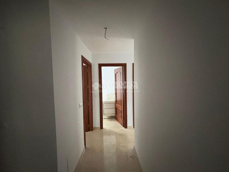 Foto 53024e87-6fe5-417c-8df6-ce5cd3b401d4. Flat with parking in Ctra. Circunvalación - La Magdalena Jaén