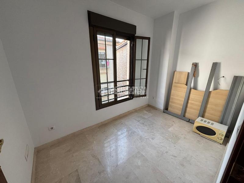 Foto 9c3f9085-1e5d-4031-80dd-bdd55da5b43b. Flat with parking in Ctra. Circunvalación - La Magdalena Jaén