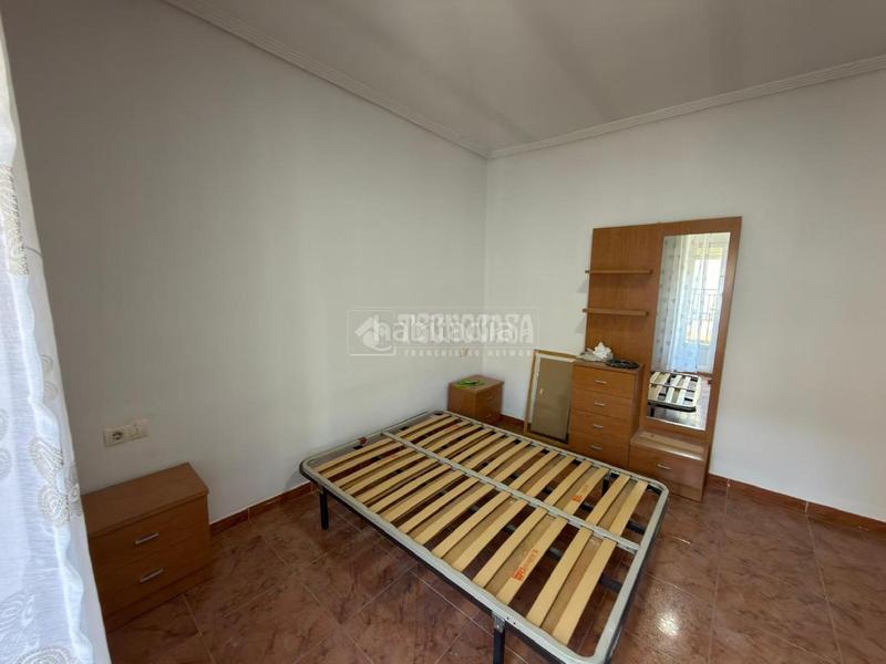 Foto 584ddf91-e1e9-493f-bb7e-8401849d19cb. Casa bifamiliare in Mancha Real