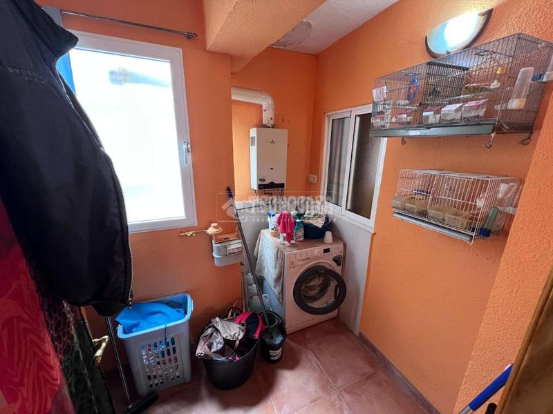 Foto 459f4653-ba38-49c4-b818-fc9636ec97e2. Piso  en venta en Ctra. Circunvalación - La Magdalena Jaén